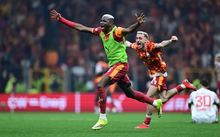 Galatasaray’dan Osimhen Kararı! Rekor Teklif Gelmezse Satılmayacak